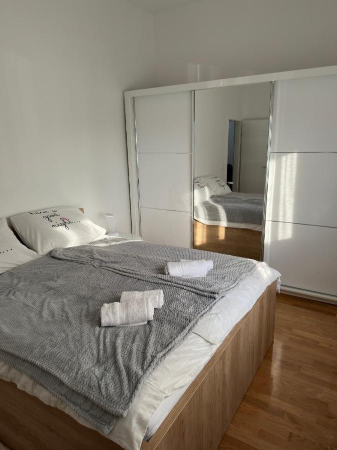 City Rent 1 Osijek Exterior photo